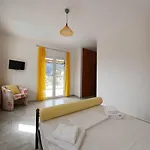 Villa Syvros *
